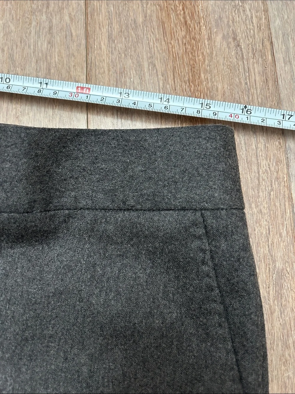 VTG J. Crew Dark Charcoal Wool Tailored Bermuda Shorts size 6 city fit